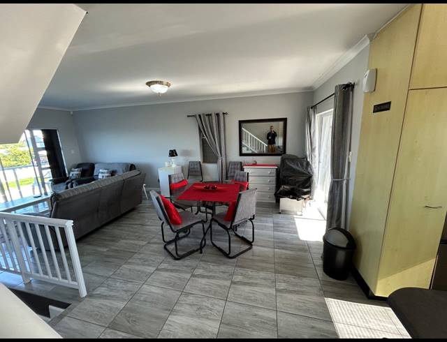 3 BEDROOM APARTMENT FOR SALE IN ASTON BAY